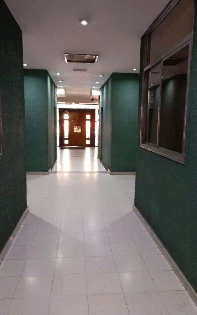 Mendoza - Oficina en Alquiler - Zona Tribunales - Recepción y 2 Privados 2