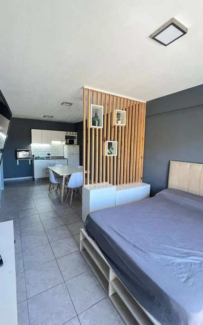 Alquiler de Monoambiente amoblado y moderno ubicado en Presidente Roca 2790. 1