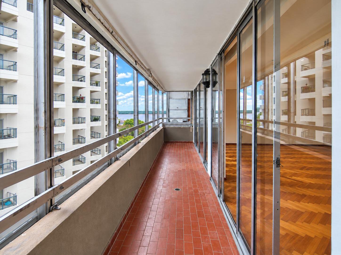 Foto de Alquiler Departamento 3 dormitorios, balcón corrido, 110 m², imagen 1