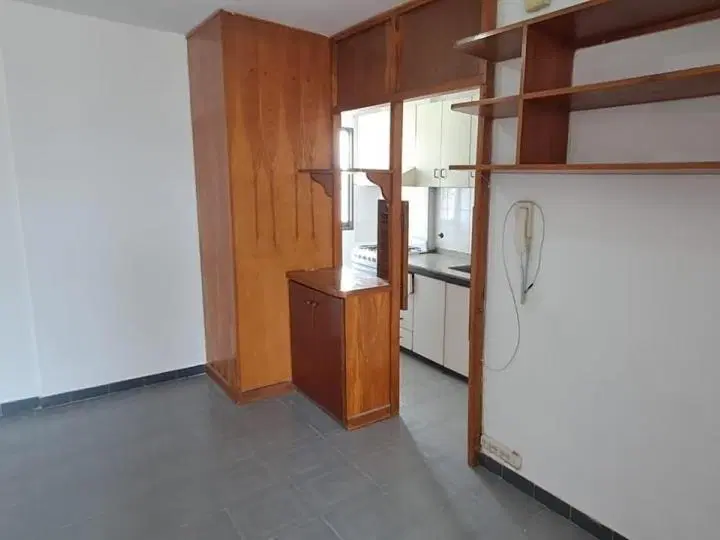DEPTO 1 DORMITORIO - BALCON - S. DEL ESTERO N° 38 - B° CENTRO 3
