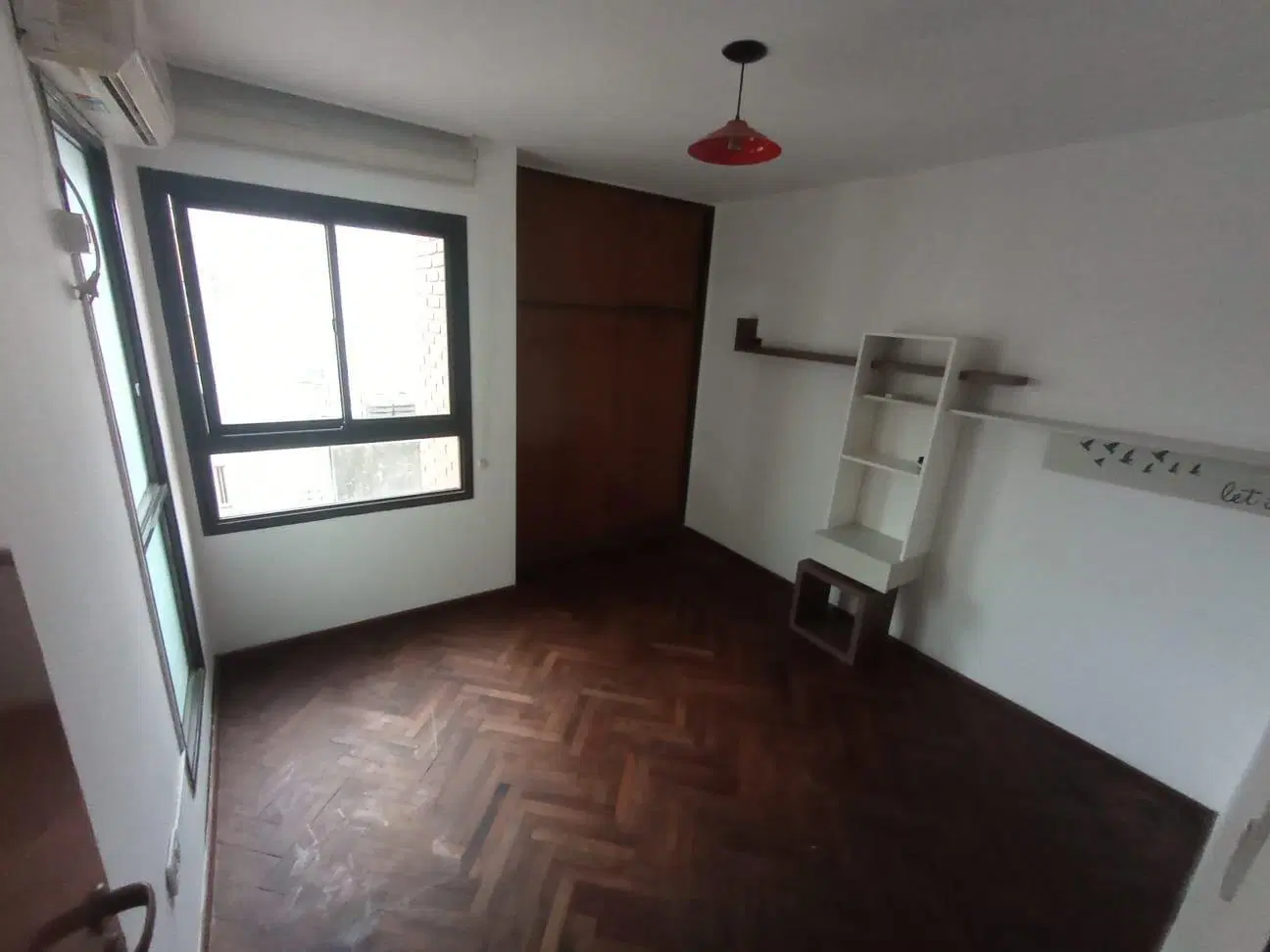 DEPTO 1 DORMITORIO - BV ILLIA N° 329 - BALCON - A MTS DE BV CHACABUCO 3