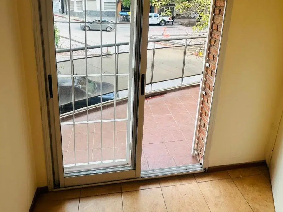 DEPTO 1 DORMITORIO - BALCON -  AV AMBROSIO OLMOS N° 900 - NVA CBA! 2