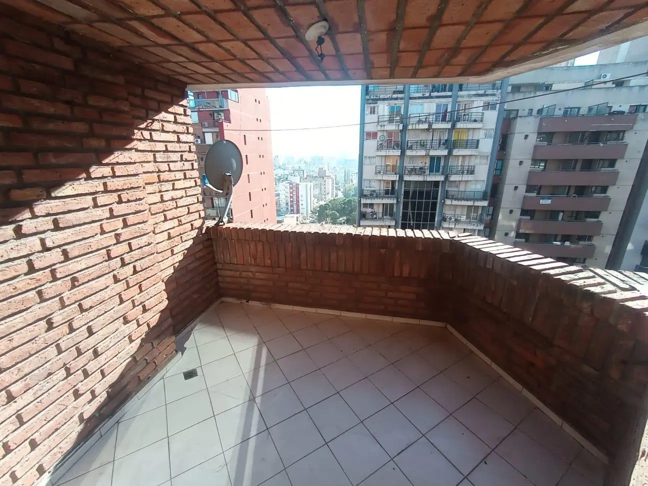DEPTO 1 DORMITORIO - AMPLIO BALCON EXTERNO - BV ILLIA N° 620 4