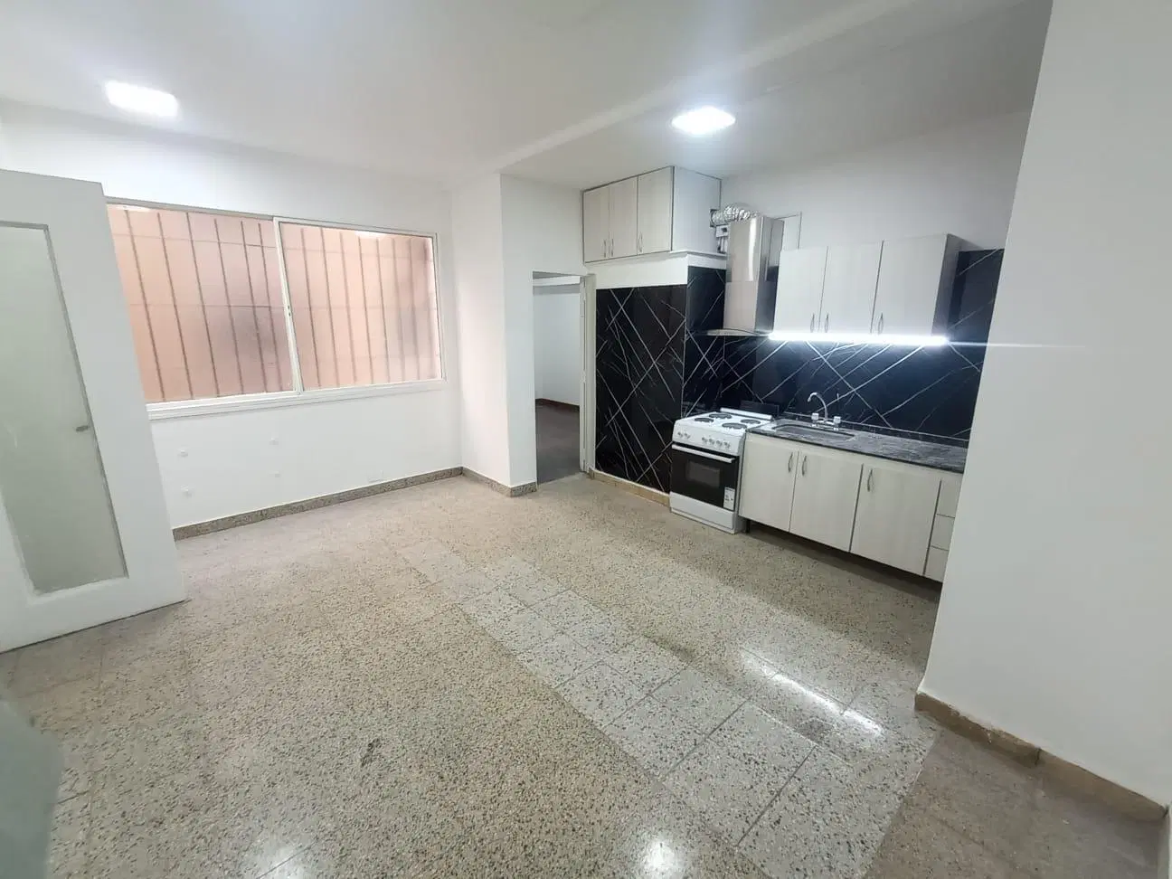 DEPTO 1 DORMITORIO - A ESTRENAR - 100 % ELECTRICO - ITUZAINGO N° 45 4