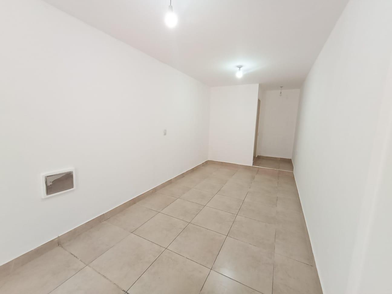 Foto de LOCAL COMERCIAL - PLANTA LIBRE - BAÑO - CASEROS N° 826 - ALBERDI, imagen 5