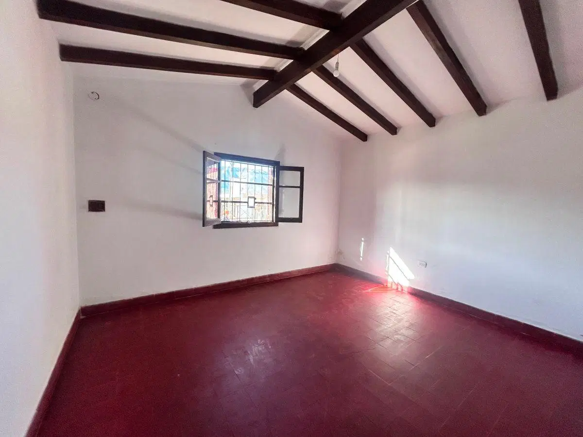 Casa en venta a cuatro cuadras del centro, Santa María de Punilla, Apta crédito 8