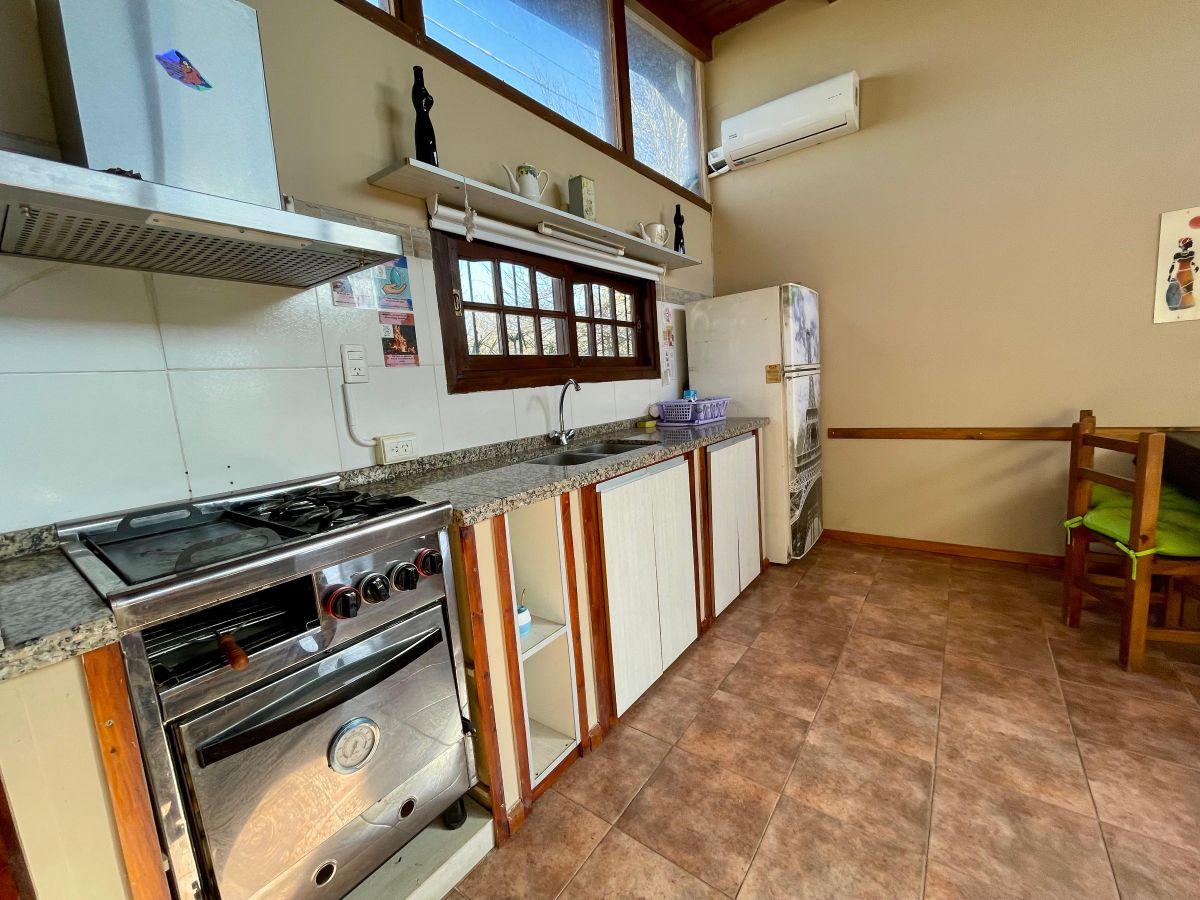 Foto de Departamento en Alquiler permanente, Cosquín, 1 habitación, pileta, a metros de acceso a autovía., imagen 5
