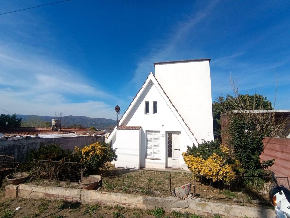 Foto de CASA EN VENTA, 3 DORMITORIOS, A TRES CUADRAS DE LA RUTA, COLEGIOS, imagen 3