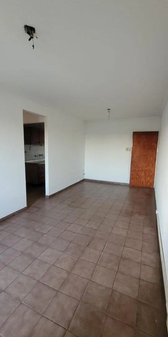 Alquiler Dpto - 3 Dor con cochera - Mendoza 3800 1