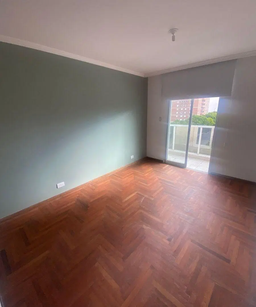Departamento a estrenar, 1 dorm amplio, 1 bño, liv/com, gran balcon en L, edificio de categoria. 3