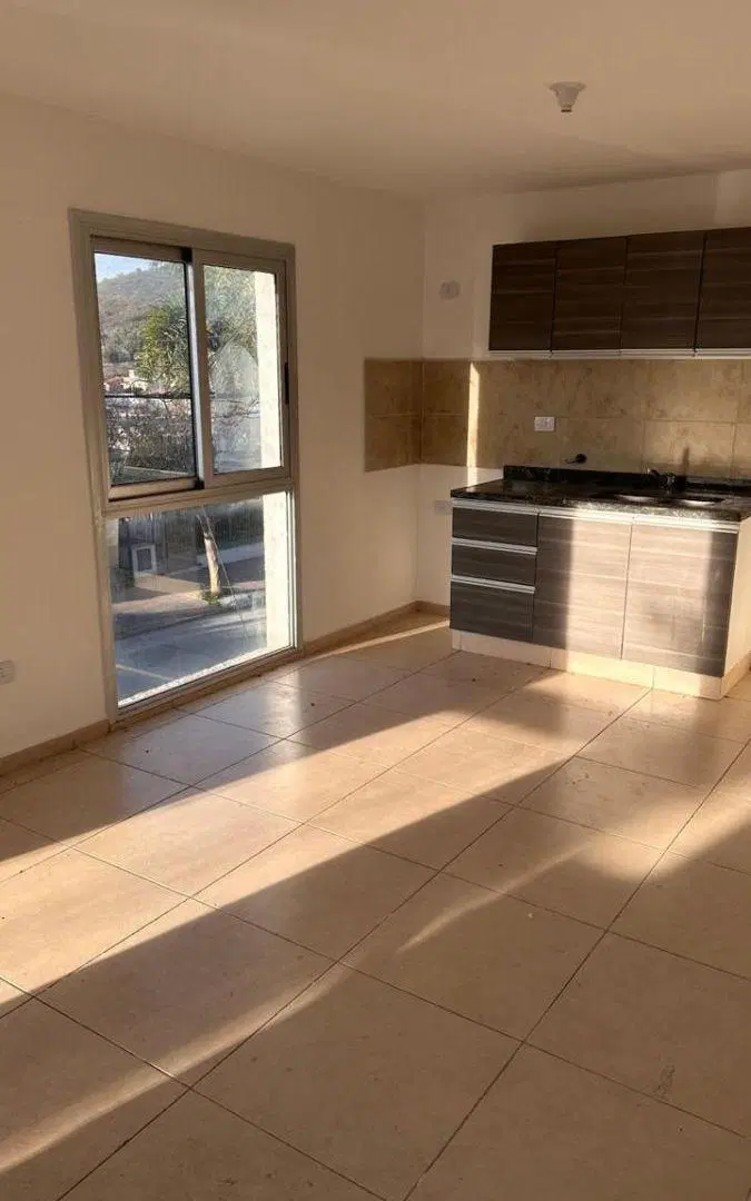 VENTA DUPLEX 2 Y 1 DORMITORIO -COCHERA- LA CALERA 4
