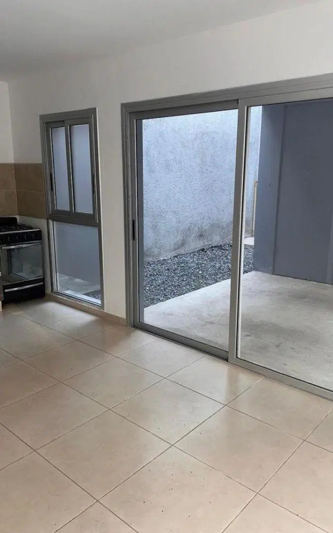 VENTA DUPLEX 2 Y 1 DORMITORIO -COCHERA- LA CALERA 3