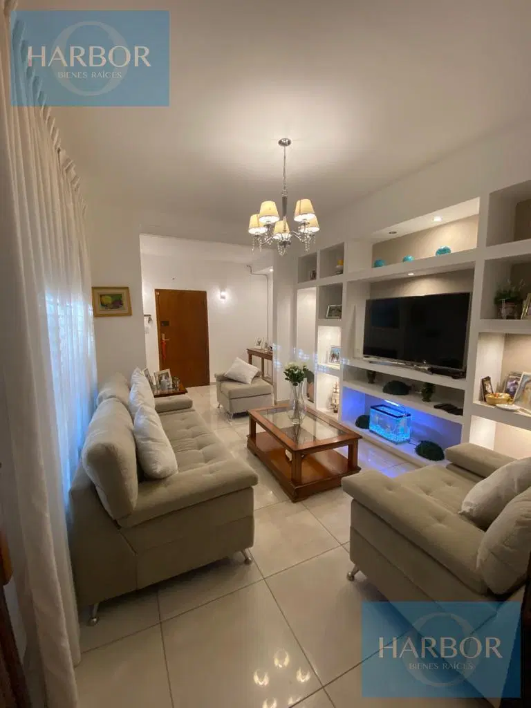 Casa en Venta de 4 Dormitorios con Piscina | Villa Belgrano | Una Planta 2