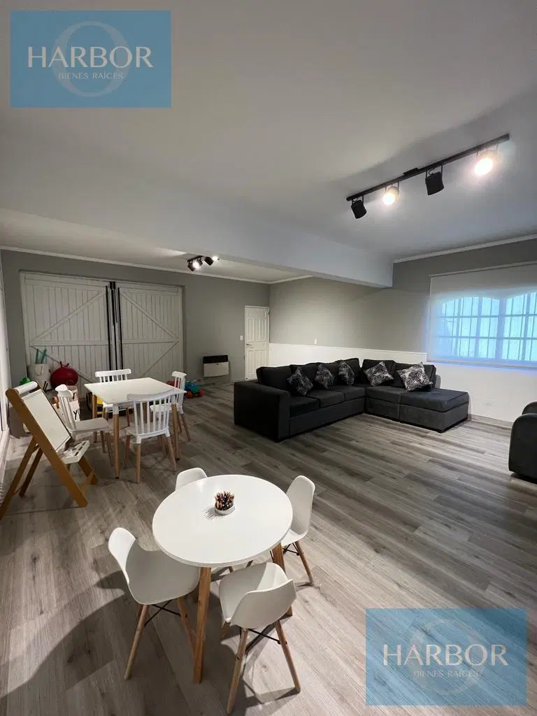 Casa en Venta de 4 Dormitorios con Piscina | Villa Belgrano | Una Planta 4