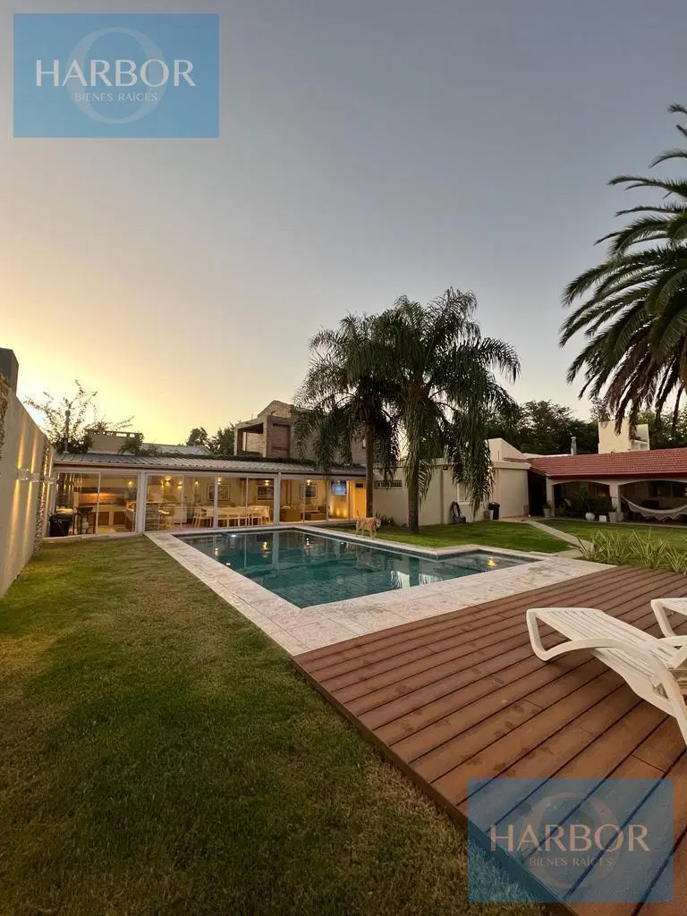 Casa en Venta de 4 Dormitorios con Piscina | Villa Belgrano | Una Planta 3