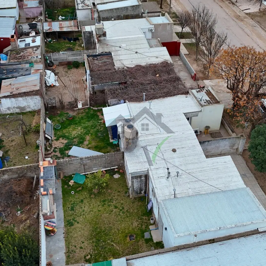 Casa en Venta, 2 dormitorios - Winifreda 4