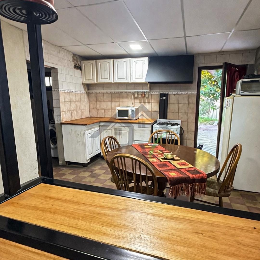 Foto de Vivienda centrica con galpón en Venta I Victorica, imagen 2