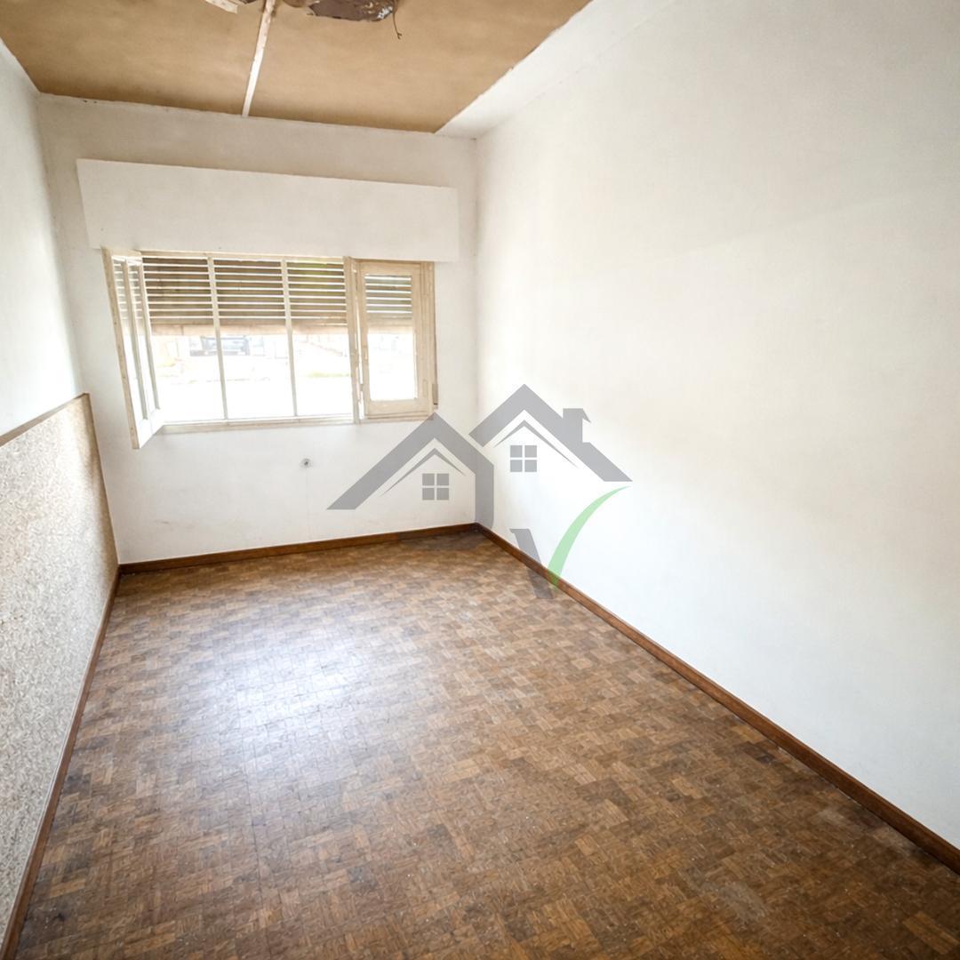 Foto de Vivienda centrica con galpón en Venta I Victorica, imagen 4
