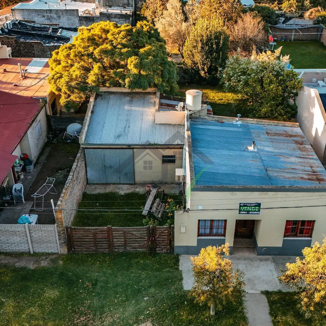 Vivienda Centrica en Venta en WINIFREDA 4
