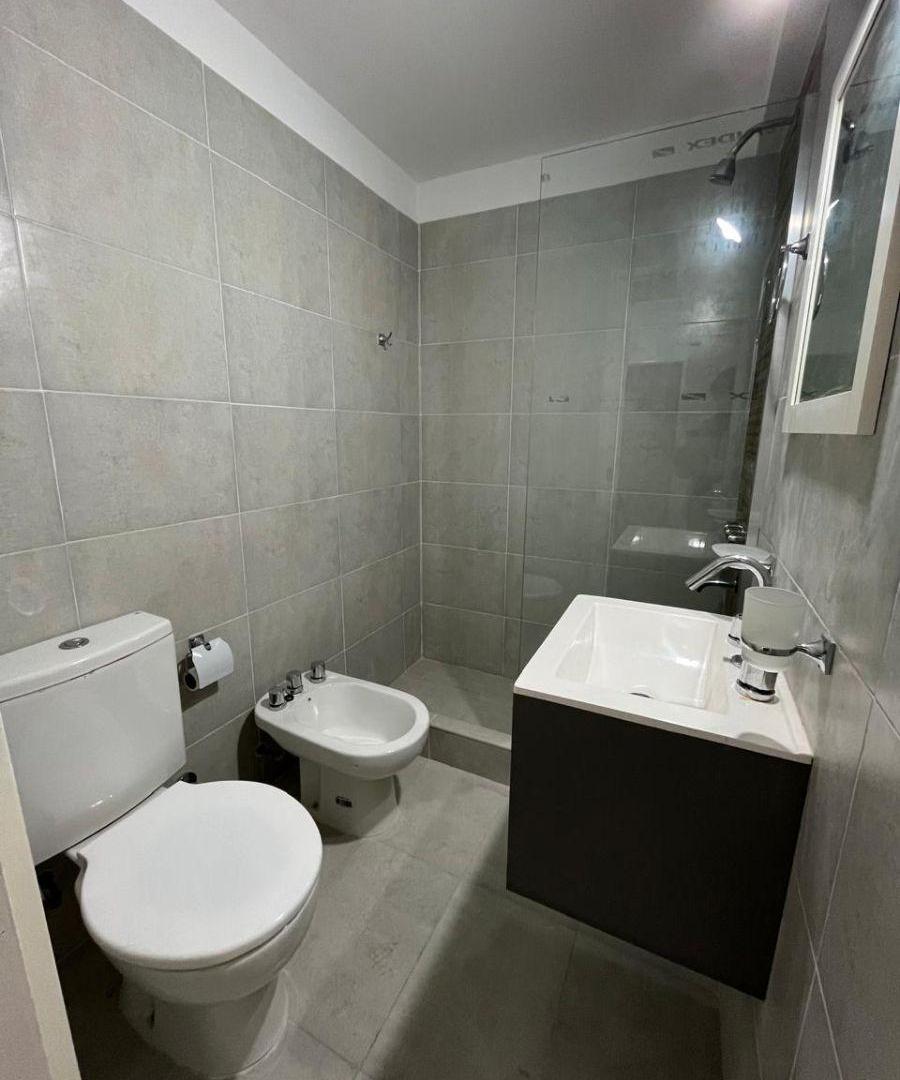 Foto de MONOAMBIENTE "A ESTRENAR" en Alquiler $350.000.- HERMOSO!!!, imagen 1