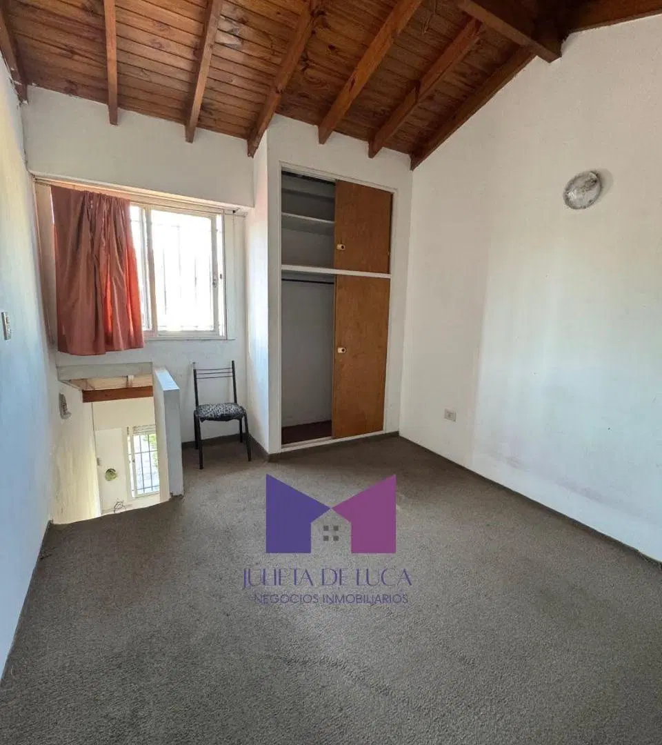 DUPLEX 2 AMB. CON PATIO Y COCHERA - U$S 44.000.- 4