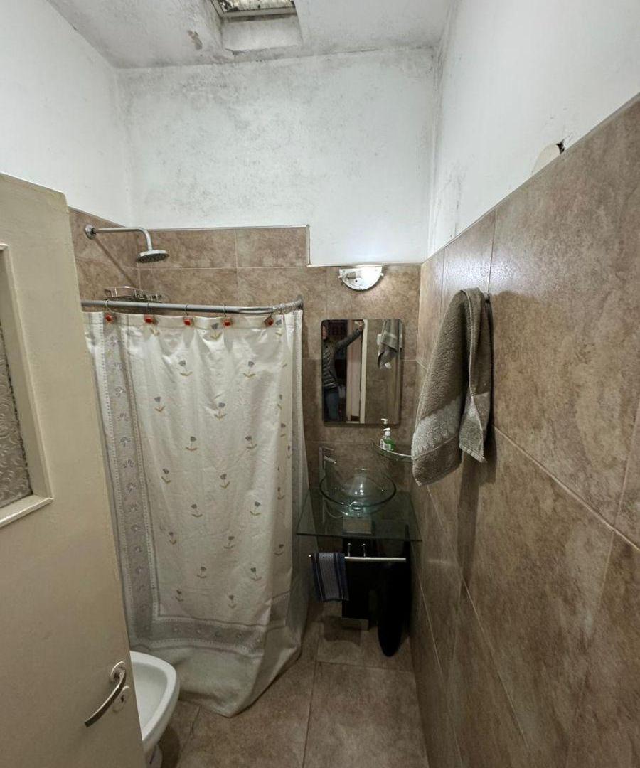 Foto de "ALQUILER" CASA LOTE PROPIO 3 AMB C/COCHERA, QUINCHO, FONDO Y TERRAZA, imagen 4
