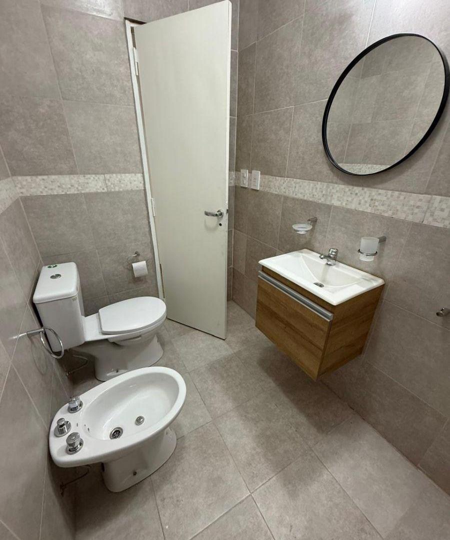 Foto de CONSULTORIO, OFICINA, SHOWROOM SOBRE ARIETA 1º PISO, imagen 5