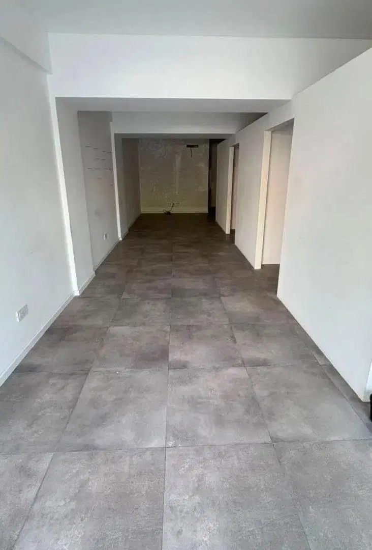 Alquiler de local en zona exclusiva del centro de Ituzaingo Norte 4