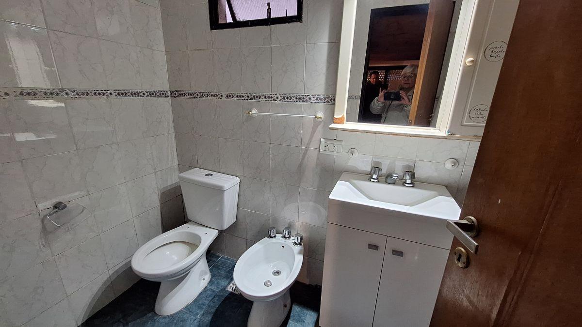 Foto de Dúplex de 2 ambientes y medio en alquiler — Villa Luzuriaga, San Justo, imagen 5