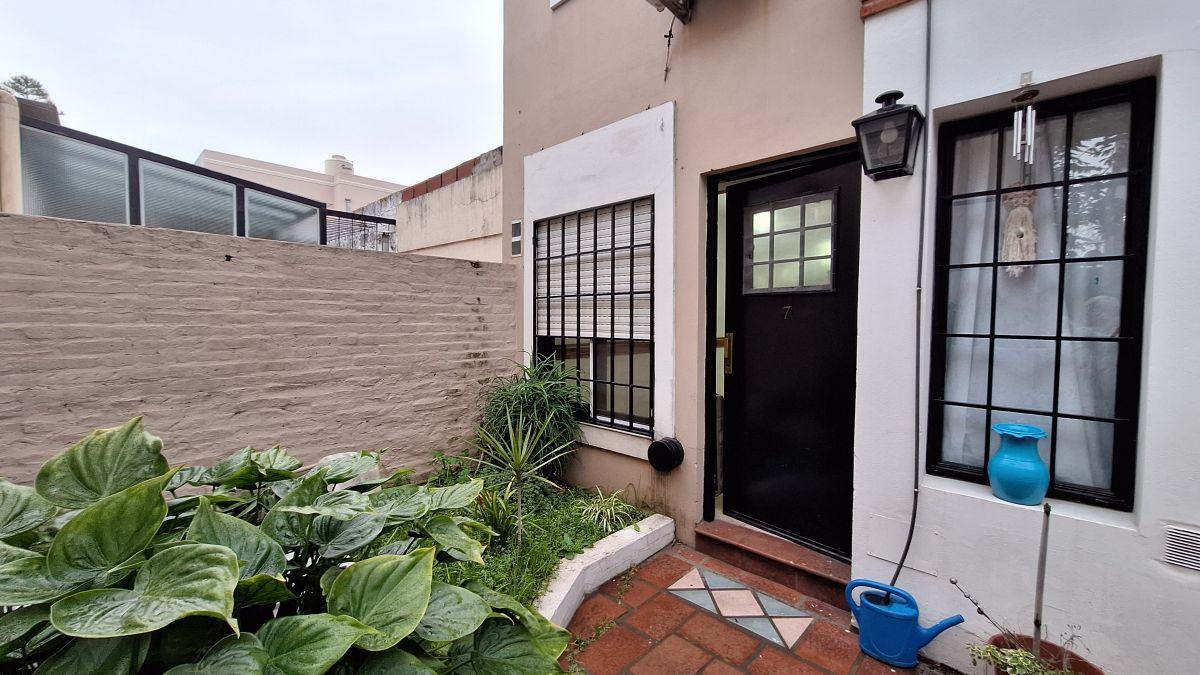 Foto de Dúplex de 2 ambientes y medio en alquiler — Villa Luzuriaga, San Justo, imagen 1