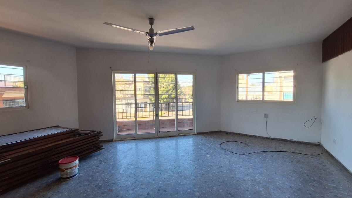 Foto de Departamento en alquiler – San Antonio de Padua Sur, imagen 2
