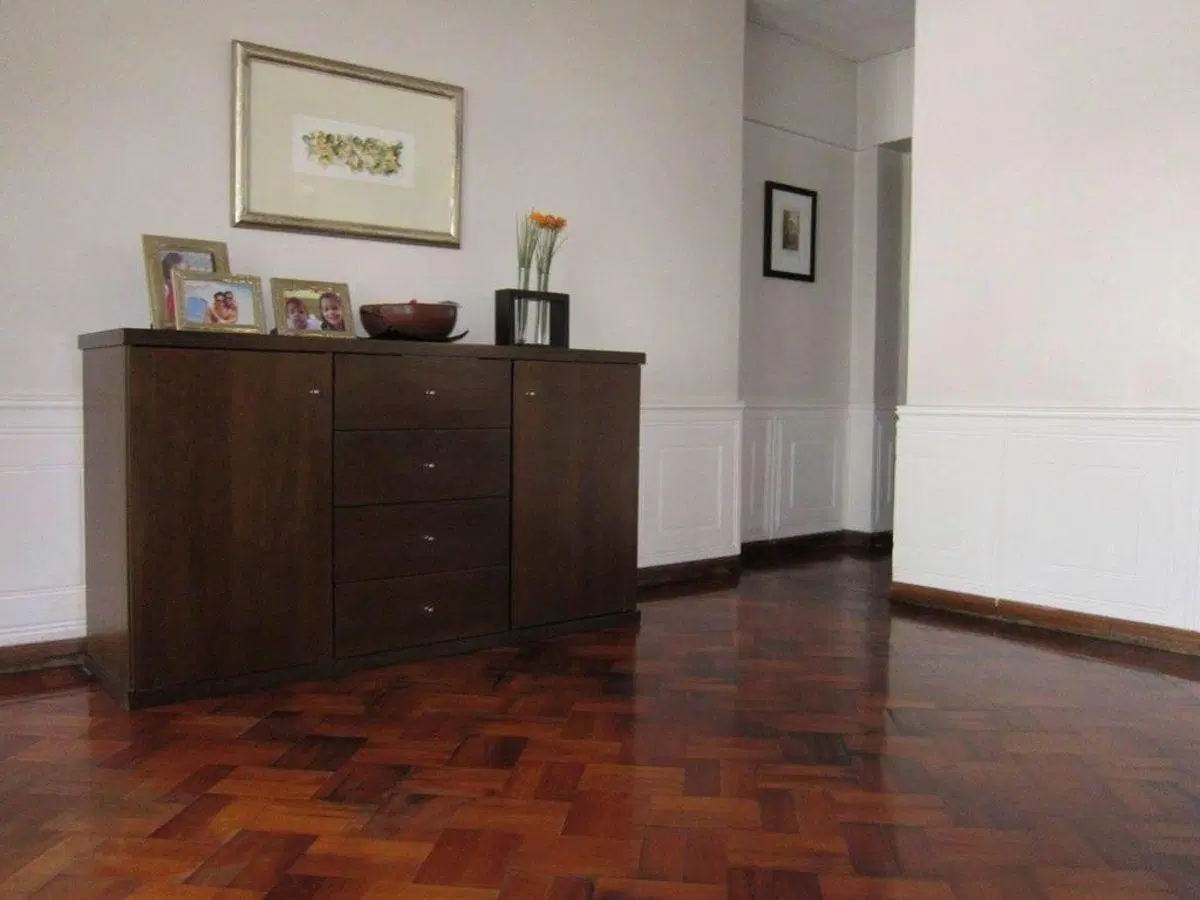 REAL INMOBILIARIA VENDE MAGNIFICA PROPIEDAD, en el CENTRO DE GODOY CRUZ a escasos metros de la Plaza 4