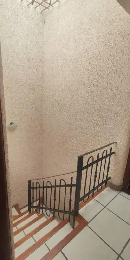 REAL INMOBILIARIA VENDE
MAGNIFICA PROPIEDAD, en el centro de Villa Nueva 3