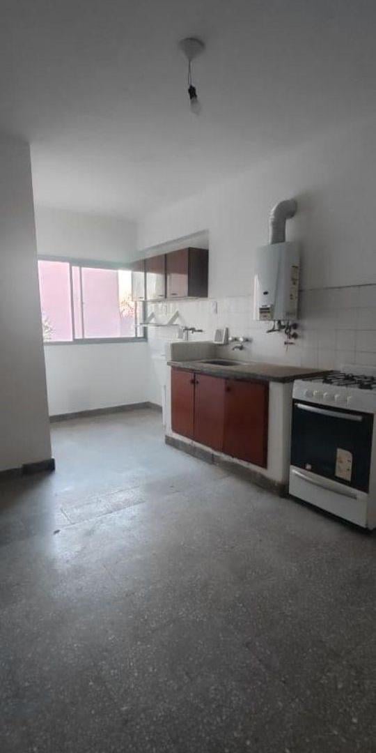 Foto de REAL INMOBILIARIA VENDE DEPARTAMENTO en BARRIO UNIMEV, FRENTE AL, imagen 1