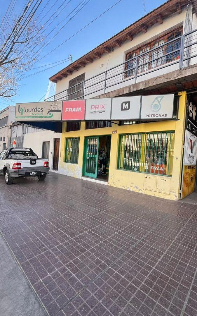 Foto de OPORTUNIDAD EN MENDOZA: Venta de Fondo de Comercio + Local Comercial, imagen 3