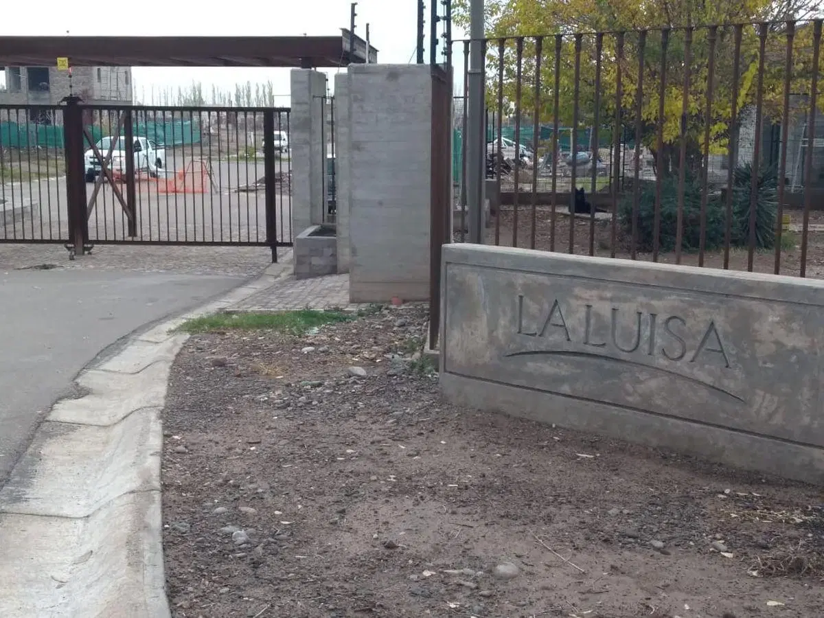 VENTA LOTES 500 MTS., BARRIO "LA LUISA" CARRODILLA LUJAN DE CUYO 4