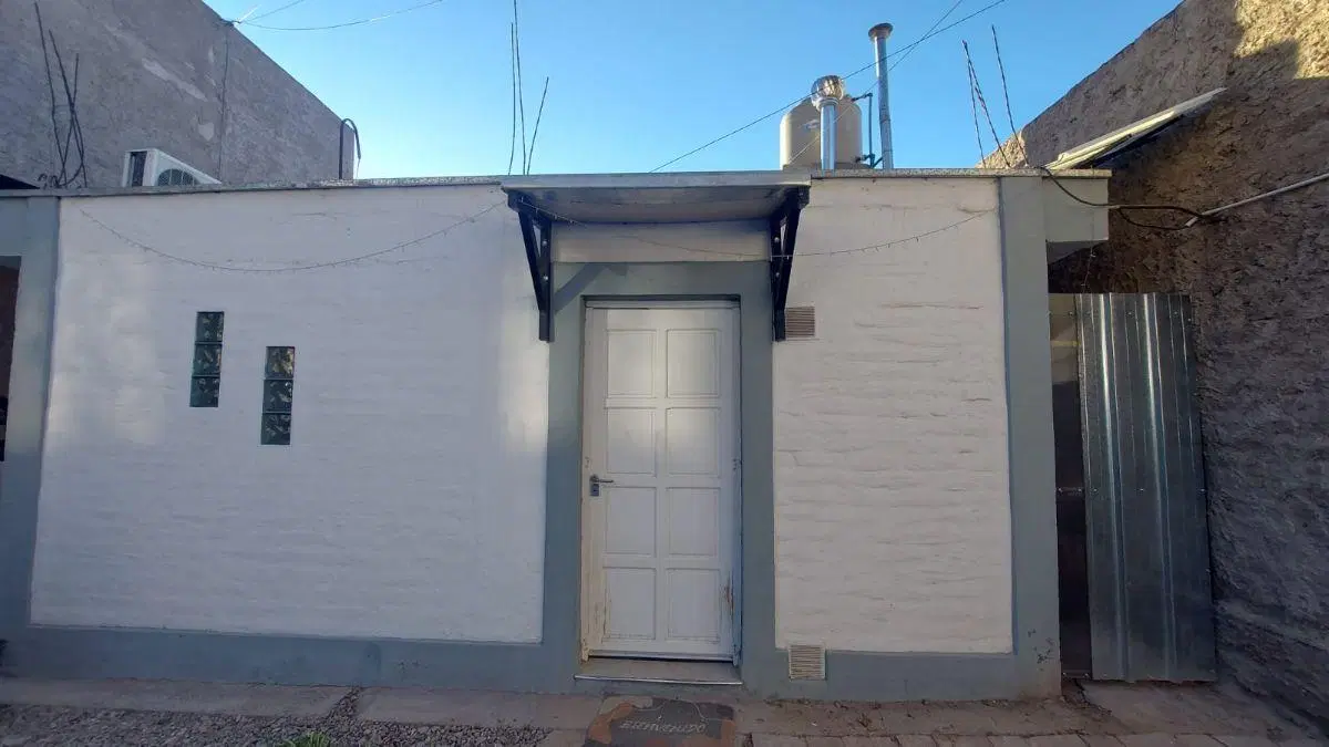 ALQUILER, CASA EN GODOY CRUZ, 2 HABITACIONES, ZONA PARQUE GRAL. SAN MARTIN, , CORREDOR DEL OESTE. 4