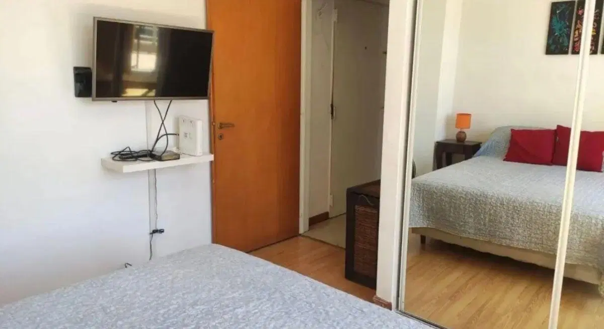 Departamento de 40 m² con 1 dormitorio en alquiler y alquiler temporal en Flores Norte 4