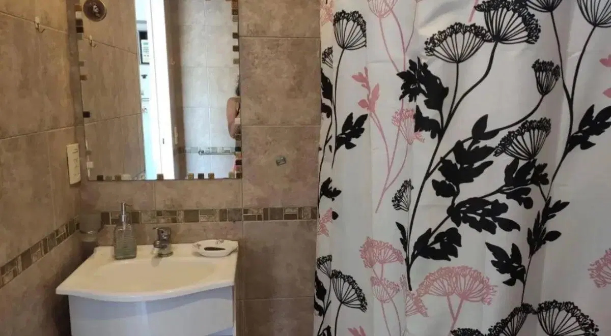 Departamento de 40 m² con 1 dormitorio en alquiler y alquiler temporal en Flores Norte 8