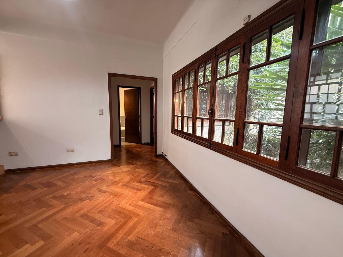 Foto de PH de 70 m² con 3 dormitorios en venta en Belgrano C, imagen 3
