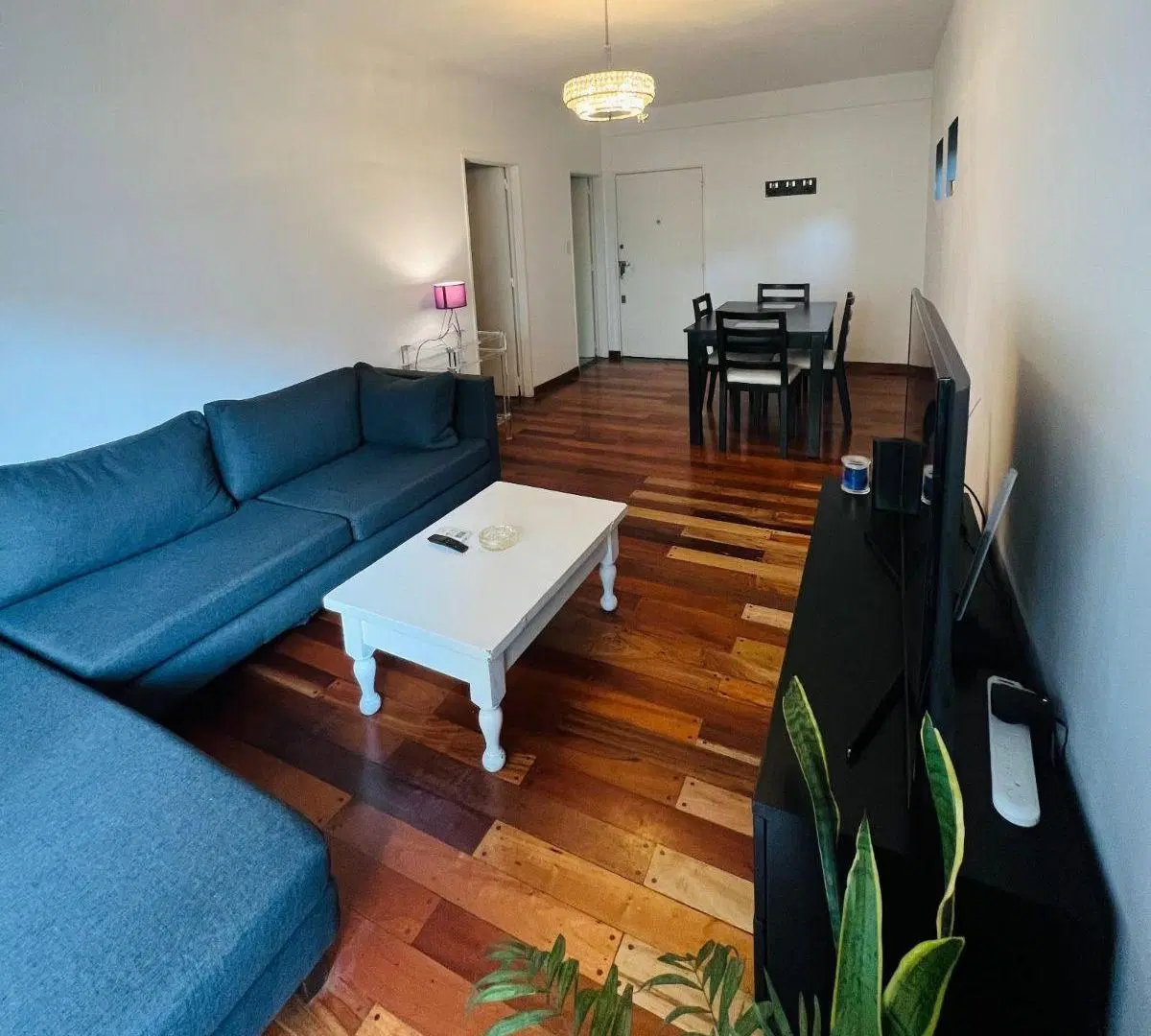 Departamento de 57 m² de 2 dormitorios en alquiler y temporal en Botánico 1