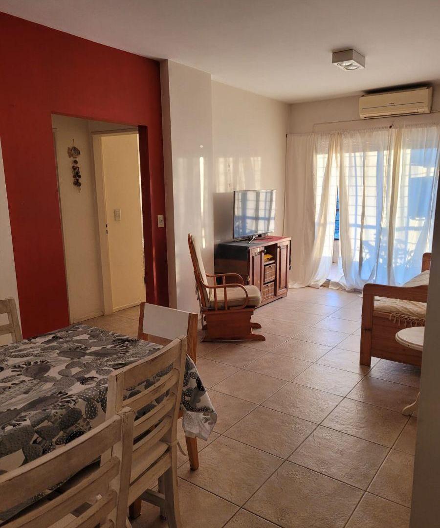 Foto de Departamento de 58 m² con 2 dormitorios en alquiler y temporal en, imagen 3