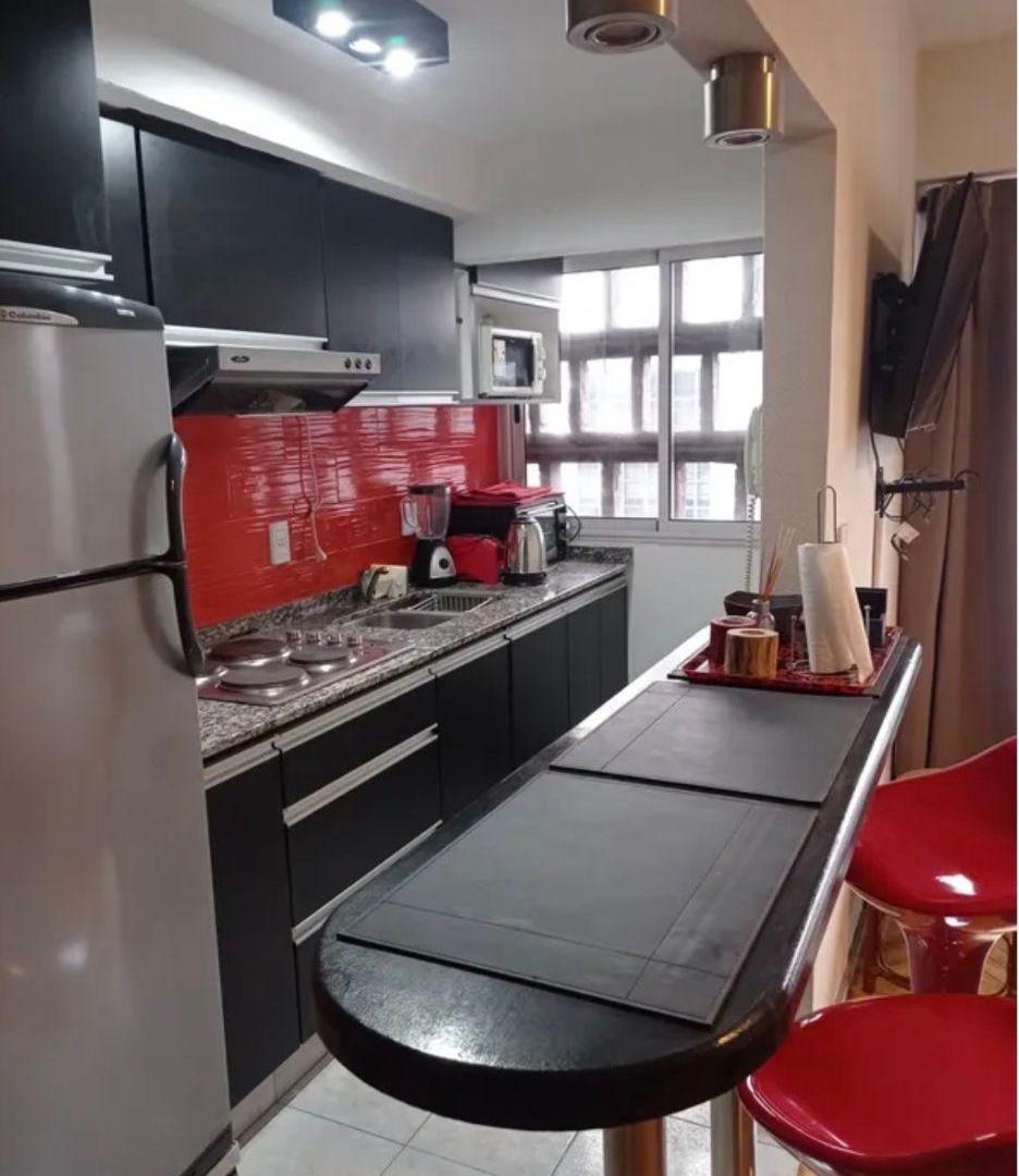 Foto de Departamento de 39 m² en alquiler y alquiler temporal en San Telmo, imagen 2