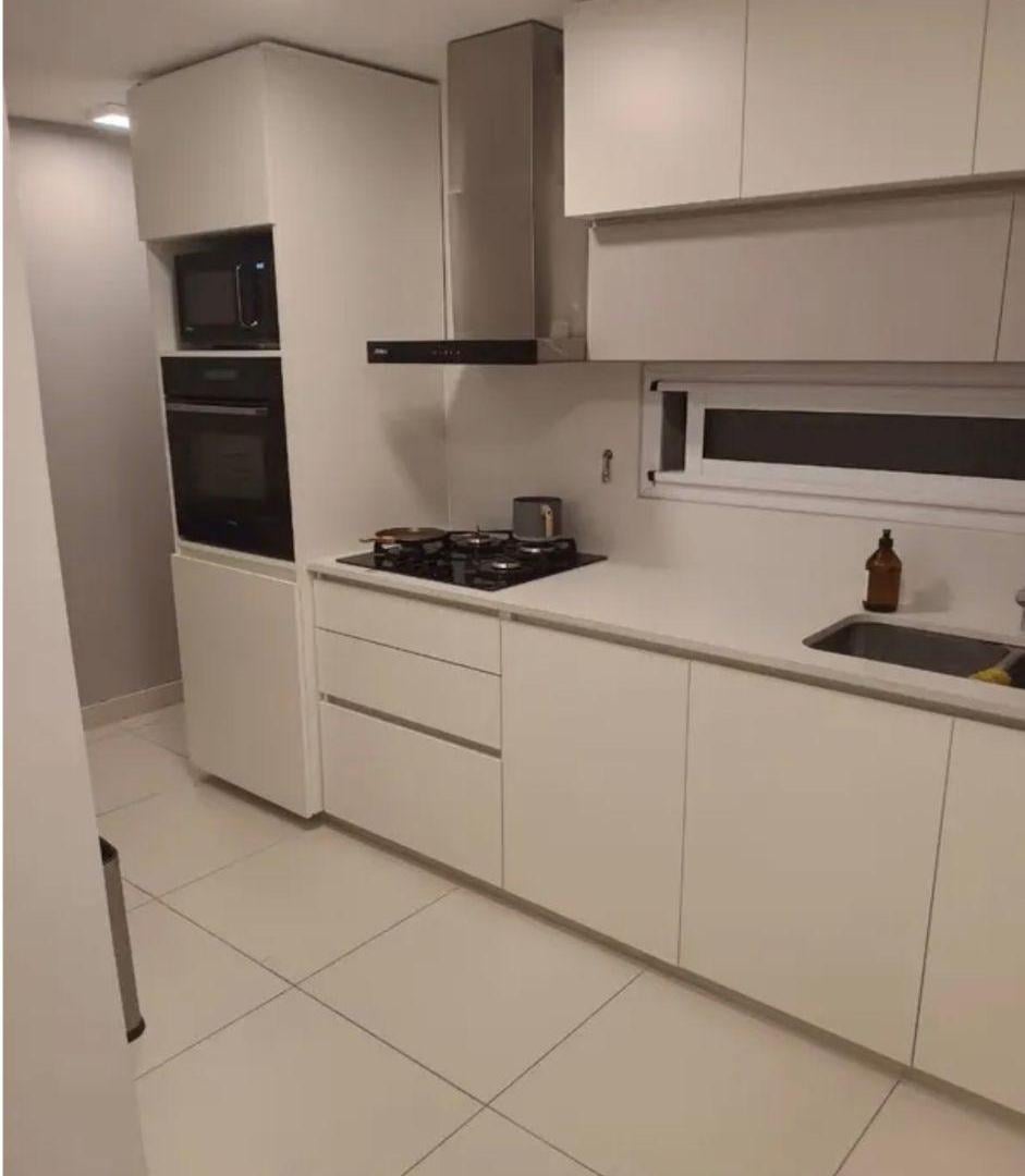 Foto de Departamento de 107 m² amoblado con 2 dormitorios en alquiler temporal, imagen 2
