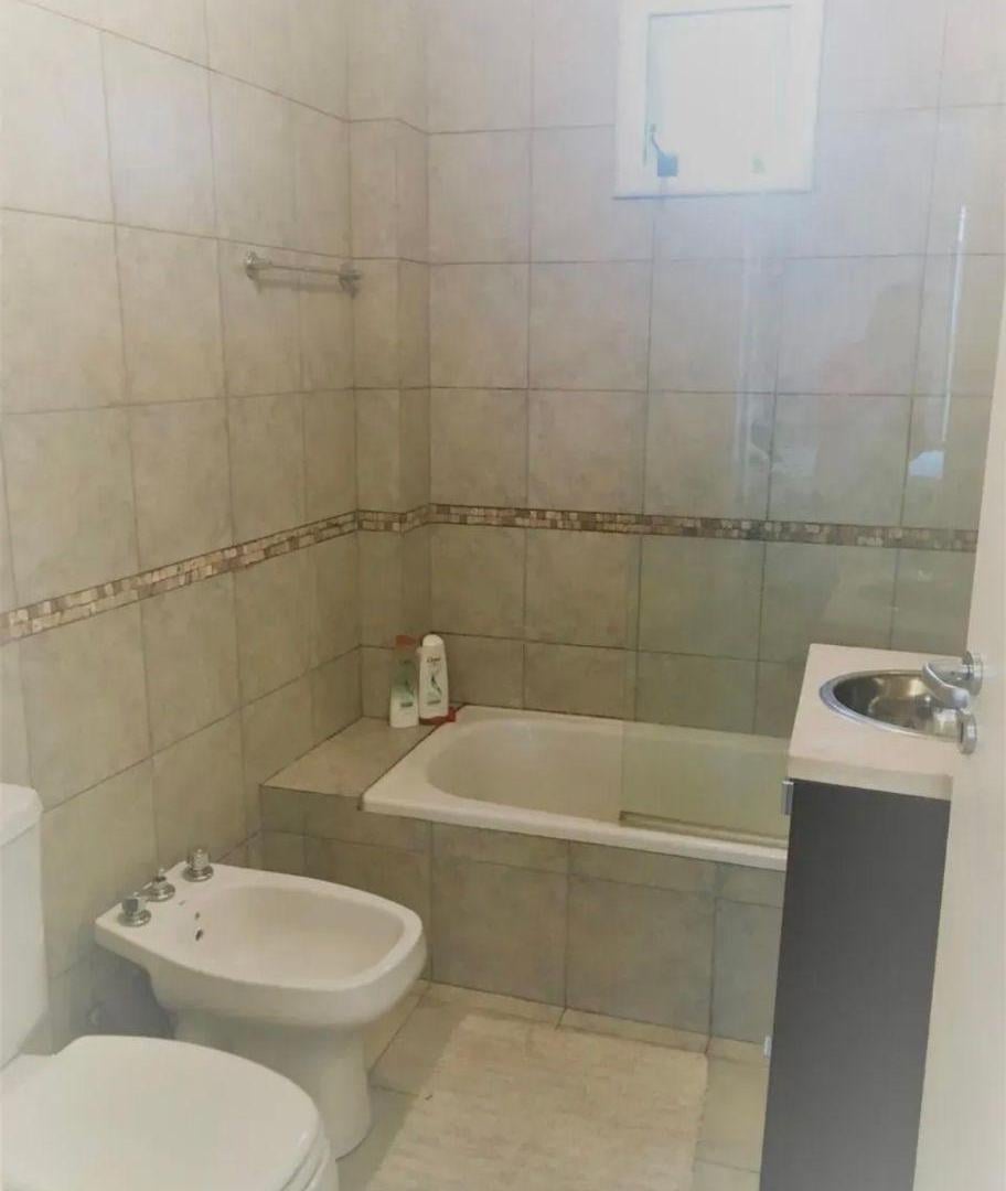 Foto de Departamento de 65 m² con 2 habitaciones en alquiler y temporal en, imagen 5