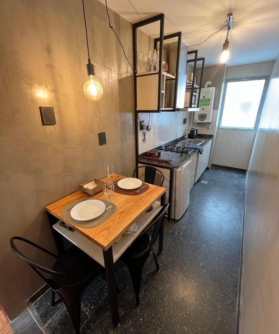 Foto de Departamento de 45 m² Amoblado con 1 dormitorio en alquiler y alquiler, imagen 1