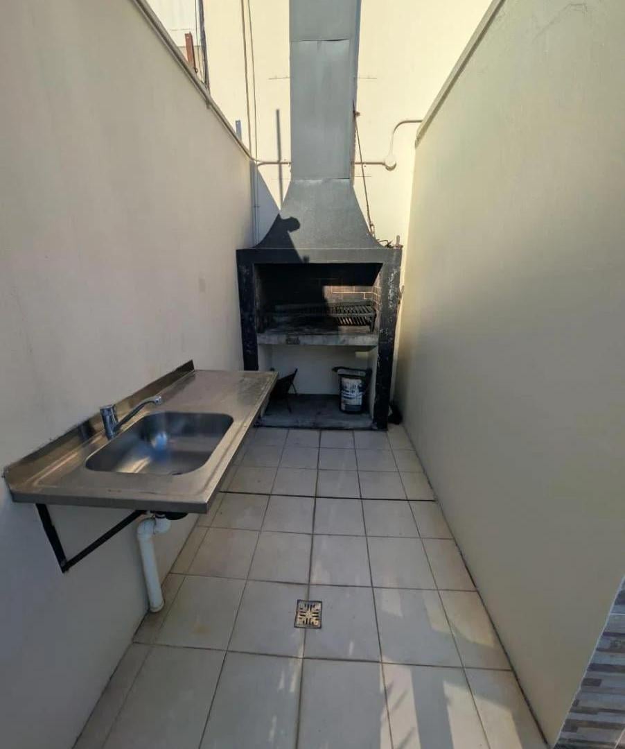 Foto de Departamento de 85 m² Amoblado con 2 dormitorios en alquiler y temporal, imagen 2