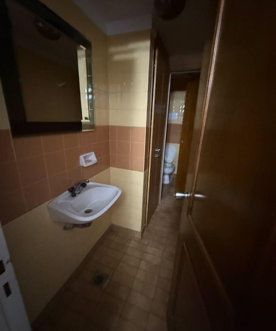 Foto de Oficina alquiler en el centro 4 despachos y recepción, imagen 3