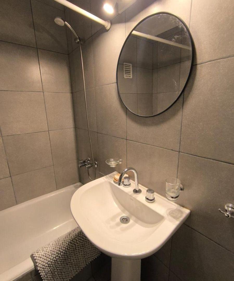 Foto de Departamento de 45 m² Amoblado con 1 dormitorio en alquiler y temporal, imagen 4