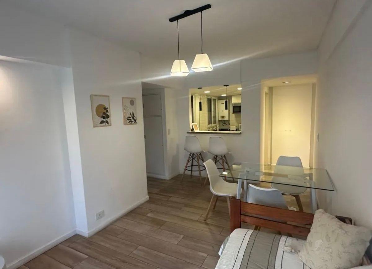 Foto de Departamento de 40 m² Amoblado con 1 dormitorio en alquiler y alquiler, imagen 1